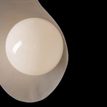 Load image into Gallery viewer, Yoki Table Lamp in Detail.
