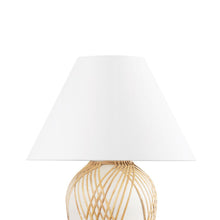 Load image into Gallery viewer, Bayonne Table Lamp in Detail.

