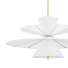Load image into Gallery viewer, Esperance Chandelier in Detail.
