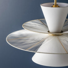 Load image into Gallery viewer, Esperance Pendant Light in Detail.
