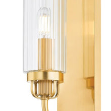 Load image into Gallery viewer, Halifax Wall Light in Detail.
