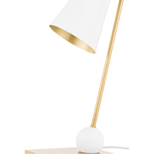 Load image into Gallery viewer, Piton Table Lamp in Detail.
