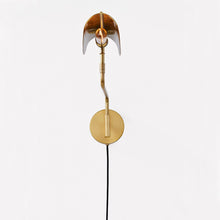Load image into Gallery viewer, Suffield Portable Wall Light in Detail.
