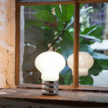 Load image into Gallery viewer, B.Bulb LED Table Lamp in Detail.

