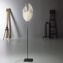 Load image into Gallery viewer, Babadul LED Floor Lamp in living room.
