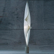 Load image into Gallery viewer, Wo-Tum-Bu 2 LED Table Lamp in Detail.
