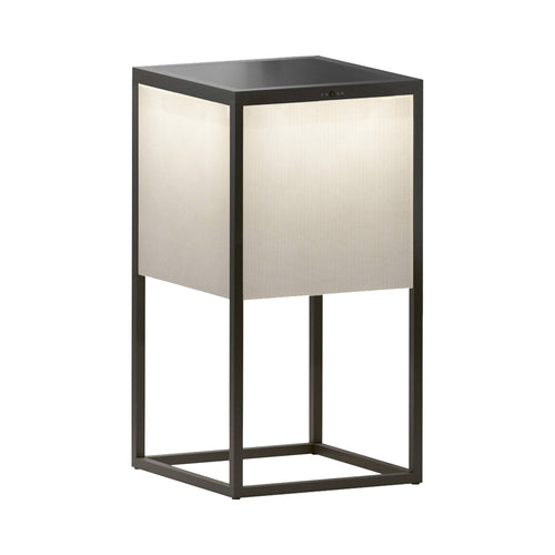 Fil Outdoor LED Solar Portable Floor Lamp.