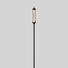 Load image into Gallery viewer, Reed LED Solar Join in Detail.
