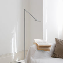 Load image into Gallery viewer, Focaccia LED Floor Lamp in living room.
