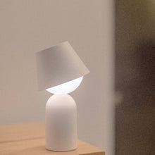 Load image into Gallery viewer, Guy Indoor/Outdoor LED Table Lamp in Detail.
