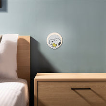 Load image into Gallery viewer, Peanuts Gravy LED Wall Light in bedroom.
