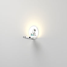 Load image into Gallery viewer, Peanuts Gravy LED Wall Light in Detail.
