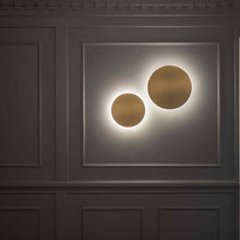Load image into Gallery viewer, Ramen LED Outdoor Wall Light in Detail.
