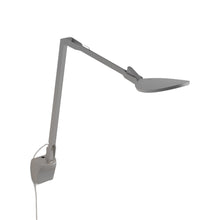 Load image into Gallery viewer, Splitty Reach Pro LED Desk Lamp in Silver/Slatwall Mount.
