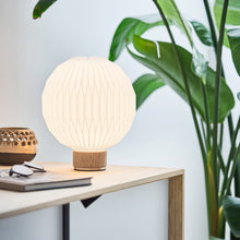 Load image into Gallery viewer, 375 Table Lamp in Detail.
