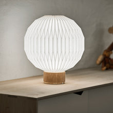 Load image into Gallery viewer, 375 Table Lamp in Detail.
