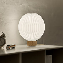 Load image into Gallery viewer, 375 Table Lamp in Detail.
