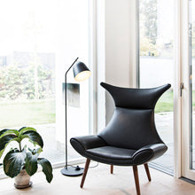 Load image into Gallery viewer, Cache Floor Lamp in living room.
