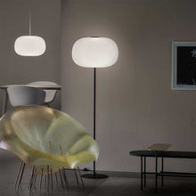 Load image into Gallery viewer, Lamella Floor Lamp in living room.

