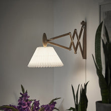 Load image into Gallery viewer, Sax 223 Wall Light in living room.
