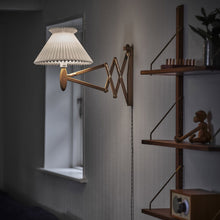 Load image into Gallery viewer, Sax 224 Wall Light in living room.
