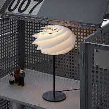 Load image into Gallery viewer, Swirl Table Lamp in Detail.
