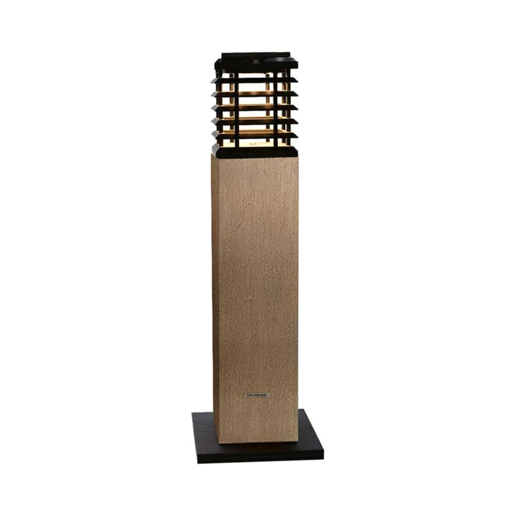 Tekura Outdoor Solar LED Pathway Light