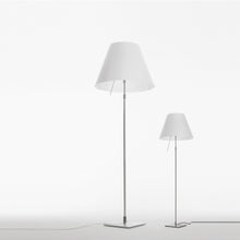 Load image into Gallery viewer, Grande Costanza Floor Lamp in Detail.
