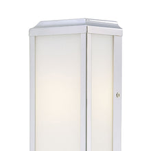 Load image into Gallery viewer, Daventry Bath Wall Light in Detail.
