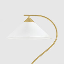Load image into Gallery viewer, Bianca Floor Lamp in Detail.
