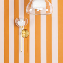 Load image into Gallery viewer, Cortney Wall Light in Detail.
