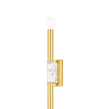 Load image into Gallery viewer, Goldie Bath Wall Light in Detail.
