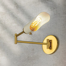Load image into Gallery viewer, Harperrose Wall Light in Detail.
