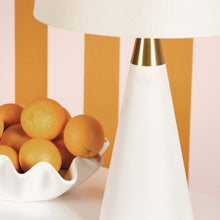 Load image into Gallery viewer, Jen Table Lamp in Detail.

