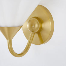 Load image into Gallery viewer, Kelsey Wall Light in Detail.
