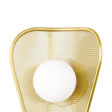 Load image into Gallery viewer, Marta Wall Light in Detail.
