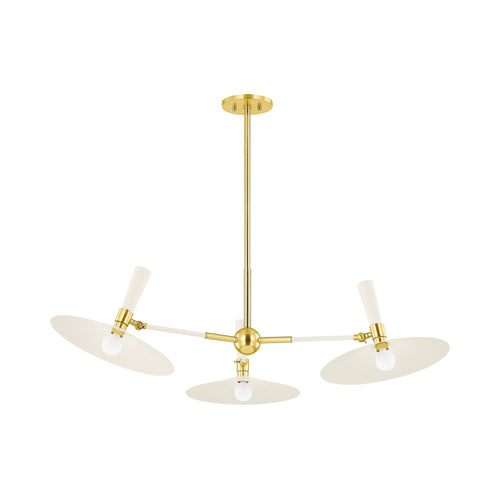 Milena Chandelier.