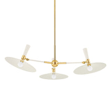 Load image into Gallery viewer, Milena Chandelier in Detail.
