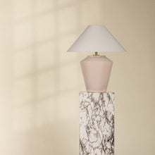 Load image into Gallery viewer, Rachie Table Lamp in Detail.
