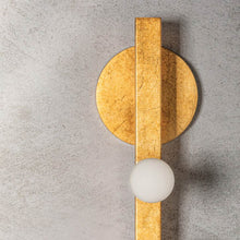 Load image into Gallery viewer, Sutter Wall Light in Detail.
