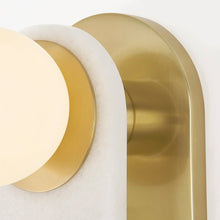 Load image into Gallery viewer, Zora Bath Vanity Light in Detail.
