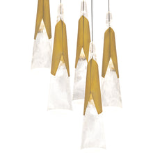 Load image into Gallery viewer, Kilt Round LED Pendant Light in Detail.
