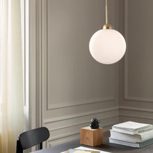 Load image into Gallery viewer, Apiales Pendant Light in living room.
