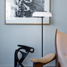 Load image into Gallery viewer, Blossi LED Floor Lamp in living room.
