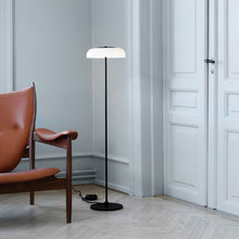 Load image into Gallery viewer, Blossi LED Floor Lamp in living room.
