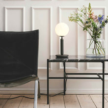 Load image into Gallery viewer, Miira Table Lamp in living room.
