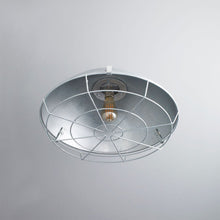 Load image into Gallery viewer, Cargo Cluster Wall Light in Detail.
