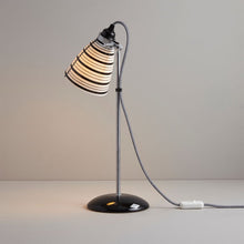 Load image into Gallery viewer, Circle Line Table Lamp in Detail.
