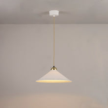 Load image into Gallery viewer, Cobb Plain Pendant Light in Detail.
