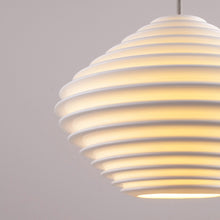 Load image into Gallery viewer, Fin Horizontal Pendant Light in Detail.
